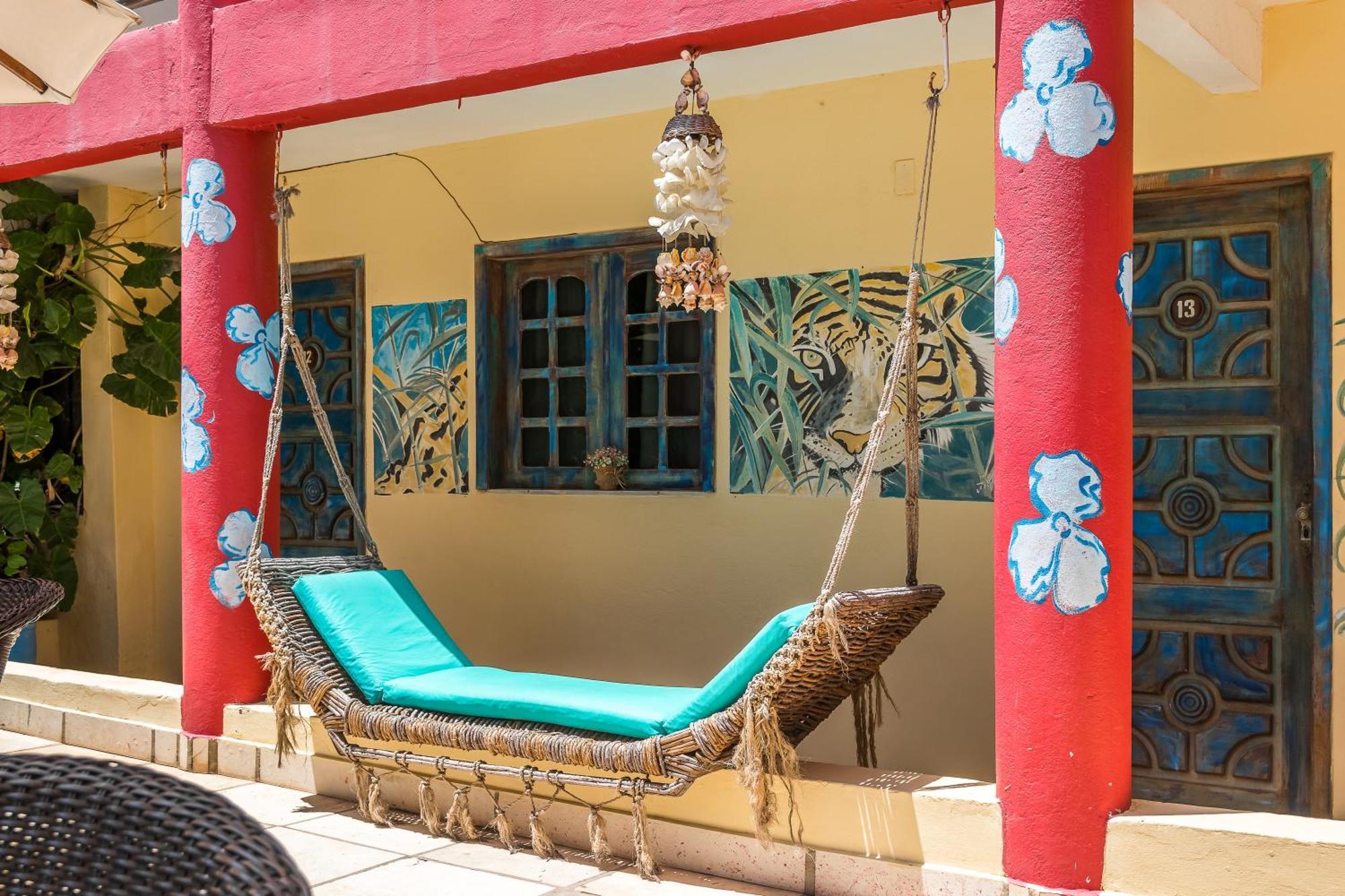 Hotel De Charme Castelinho Canoa Quebrada Esterno foto